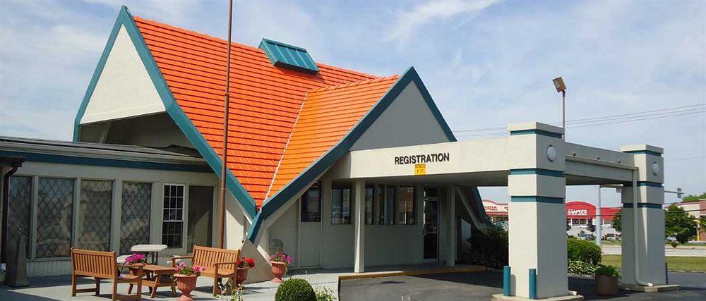Budget Host Inn & Suites Fertility エクステリア 写真